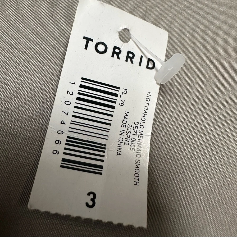 NWT! TORRID purple iridescent mermaid scale bikini swim bottoms, 3X. - Picture 5 of 8